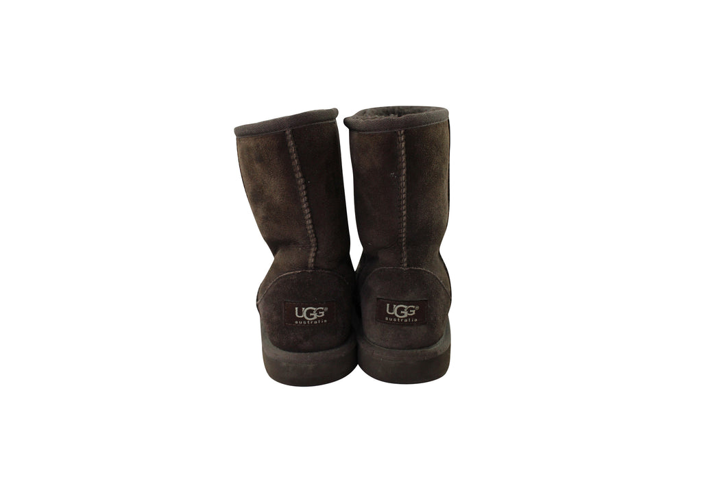 UGG, Girls Classic Boots, Size 33