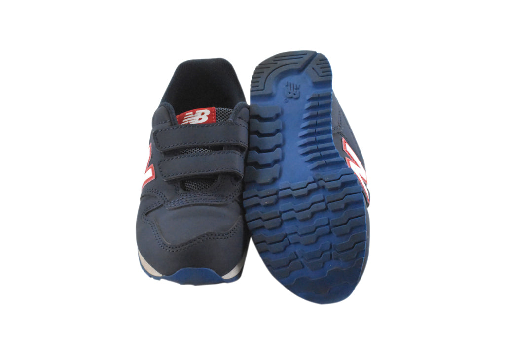 New Balance, Boys or Girls Trainers, Size 29