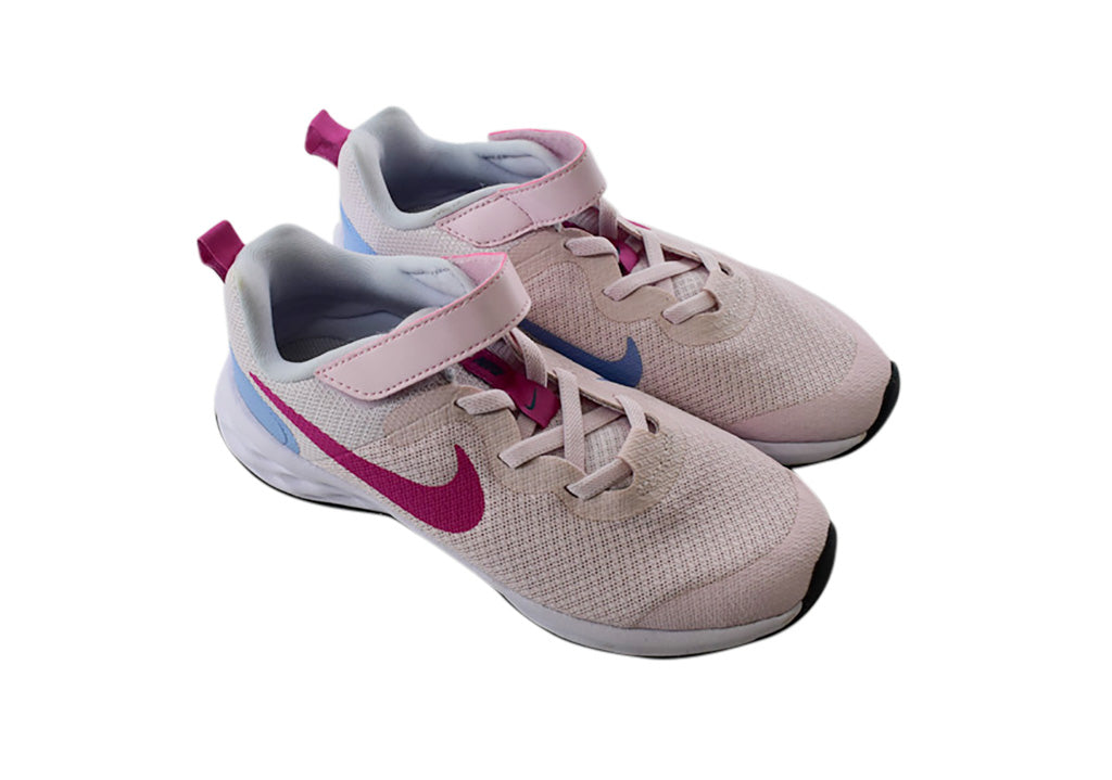 Nike girls trainers pink hotsell