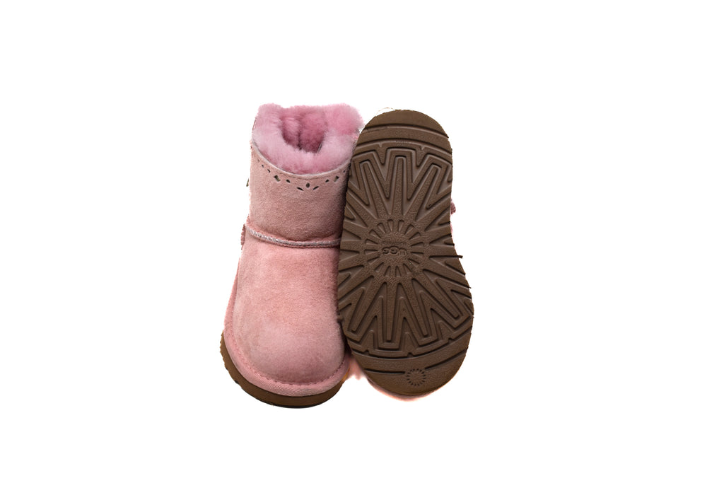 UGG, Girls Boots, Size 26